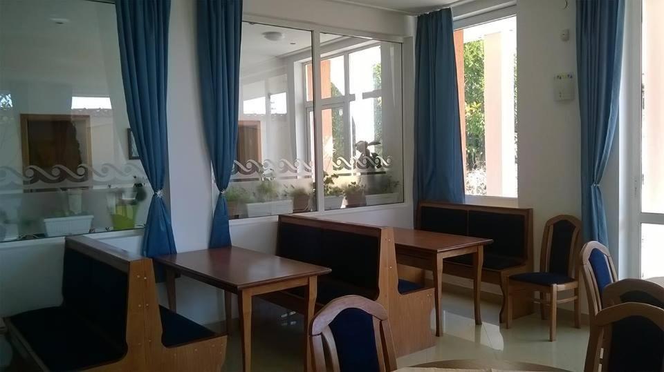 Hotel Veleka Chernomorets Exterior photo