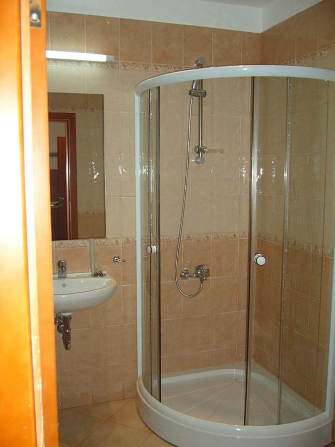 Hotel Veleka Chernomorets Exterior photo